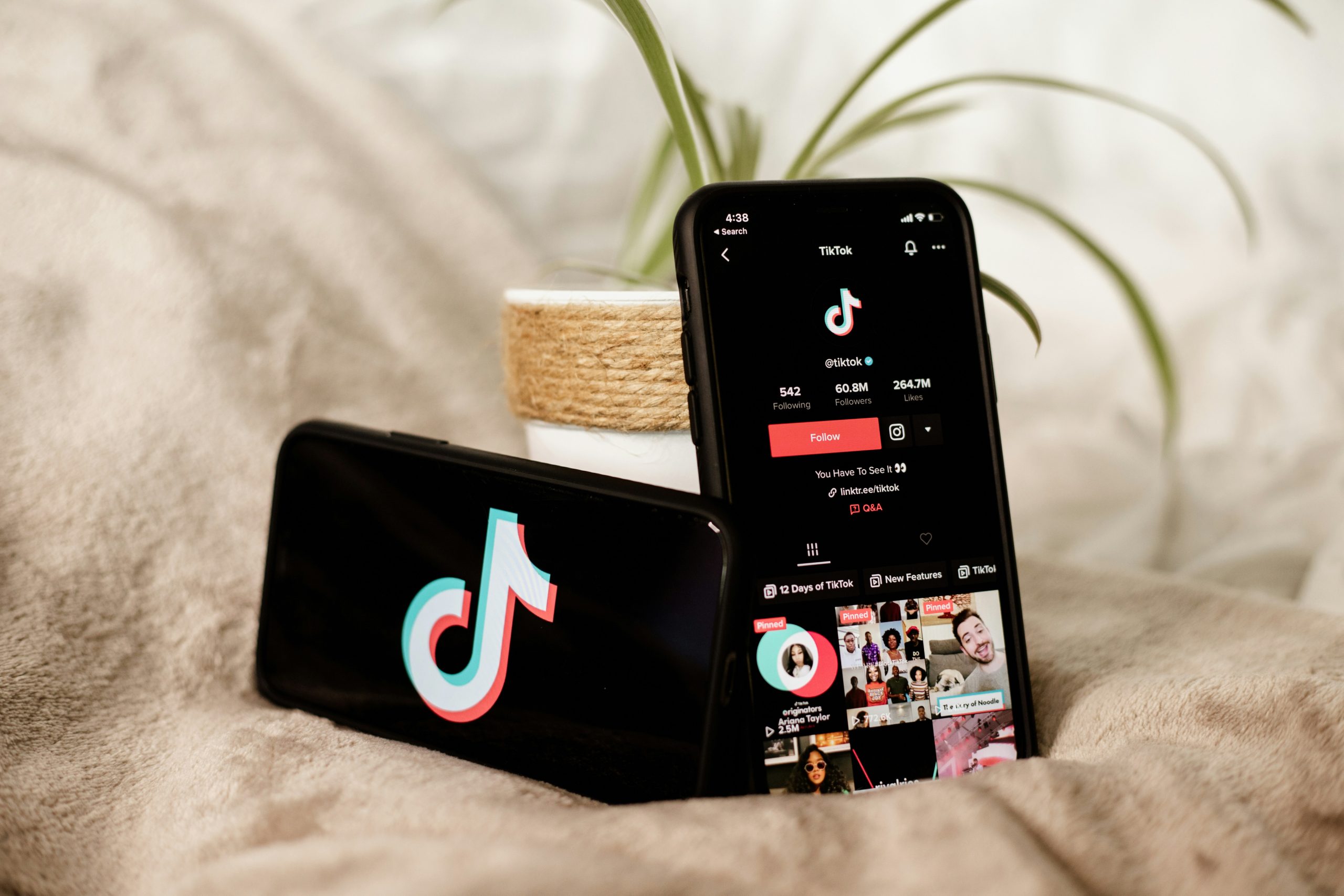 collabstr-0Vk7HEjWLDE-unsplash